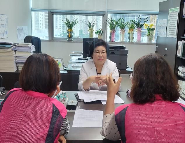 경기도의회 김옥순 의원, 초등보육전담사 근무여건 개선 논의