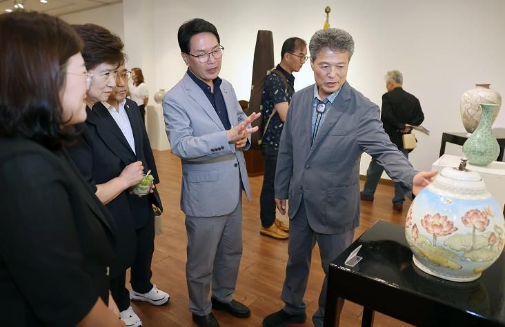 고창군, 제4회 동곡도예회원전 열려