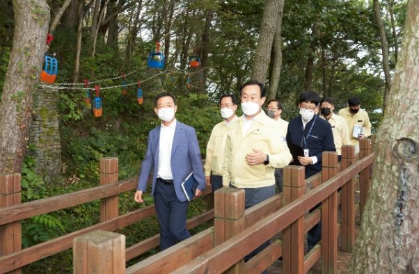 통영시, 미륵산 정상 데크시설 정비 추진