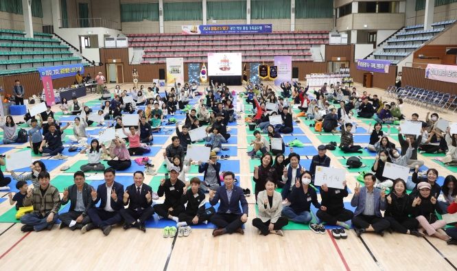 이상일 용인특례시장, ‘용인특례시 역사·통일 가족 골든벨’에서 시민과 소통