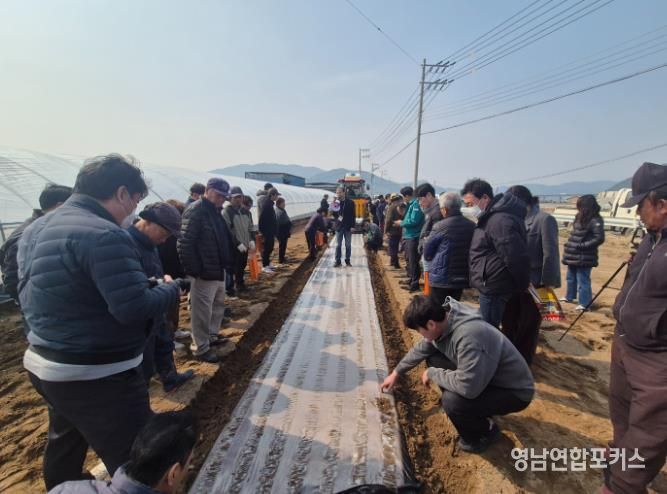 고령군 밭농업 기계화 우수모델 육성사업 연시회 개최